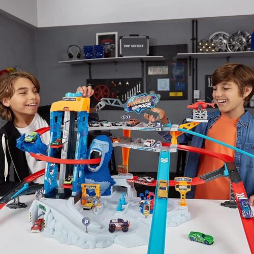 Metal Machines Gorilla Rampage Garage Playset 6726 by Zuru